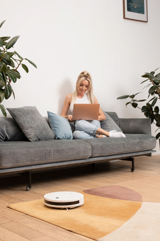 Робот-пылесос AccesStyle VR32V02MW