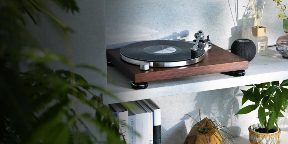 Виниловый проигрыватель Audio-Technica AT-LPW50BT-RW