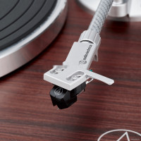 Виниловый проигрыватель Audio-Technica AT-LPW50BT-RW