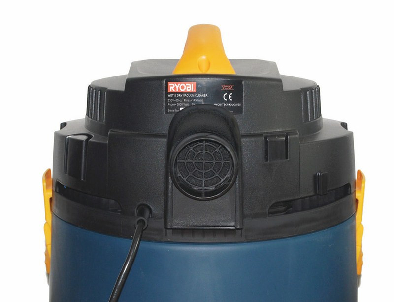 Пылесос Ryobi VC 30 A