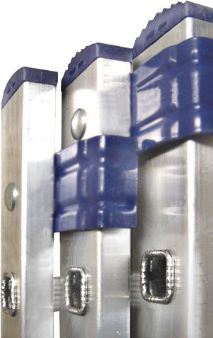 Лестница-стремянка Алюмет трехсекционная универсальная 5311 3x11