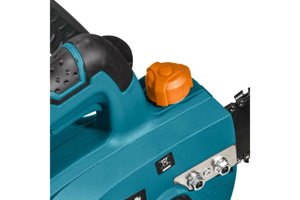 Аккумуляторная пила BORT BKS-2112 93418422 (без АКБ)