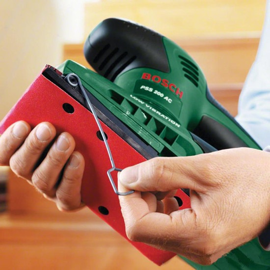 Шлифовальная машина Bosch PSS 200 AC