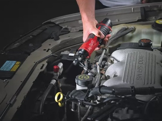 Гайковерт Milwaukee M12 IR-201B 1/4" 4933441725 (с 1-им АКБ)