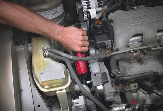 Гайковерт Milwaukee M12 IR-201B 1/4" 4933441725 (с 1-им АКБ)