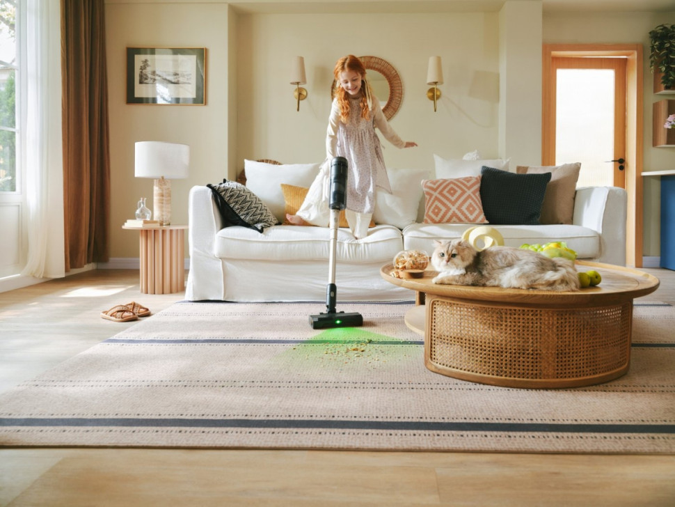 Пылесос Roborock H60 Hub Pro (с евровилкой)