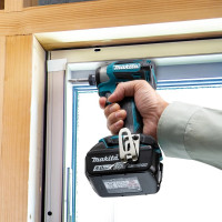 Винтоверт Makita DTD173RF1J (с 1-им АКБ, кейс)