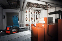 Фонарь Bosch GLI VariLED [0601443400]