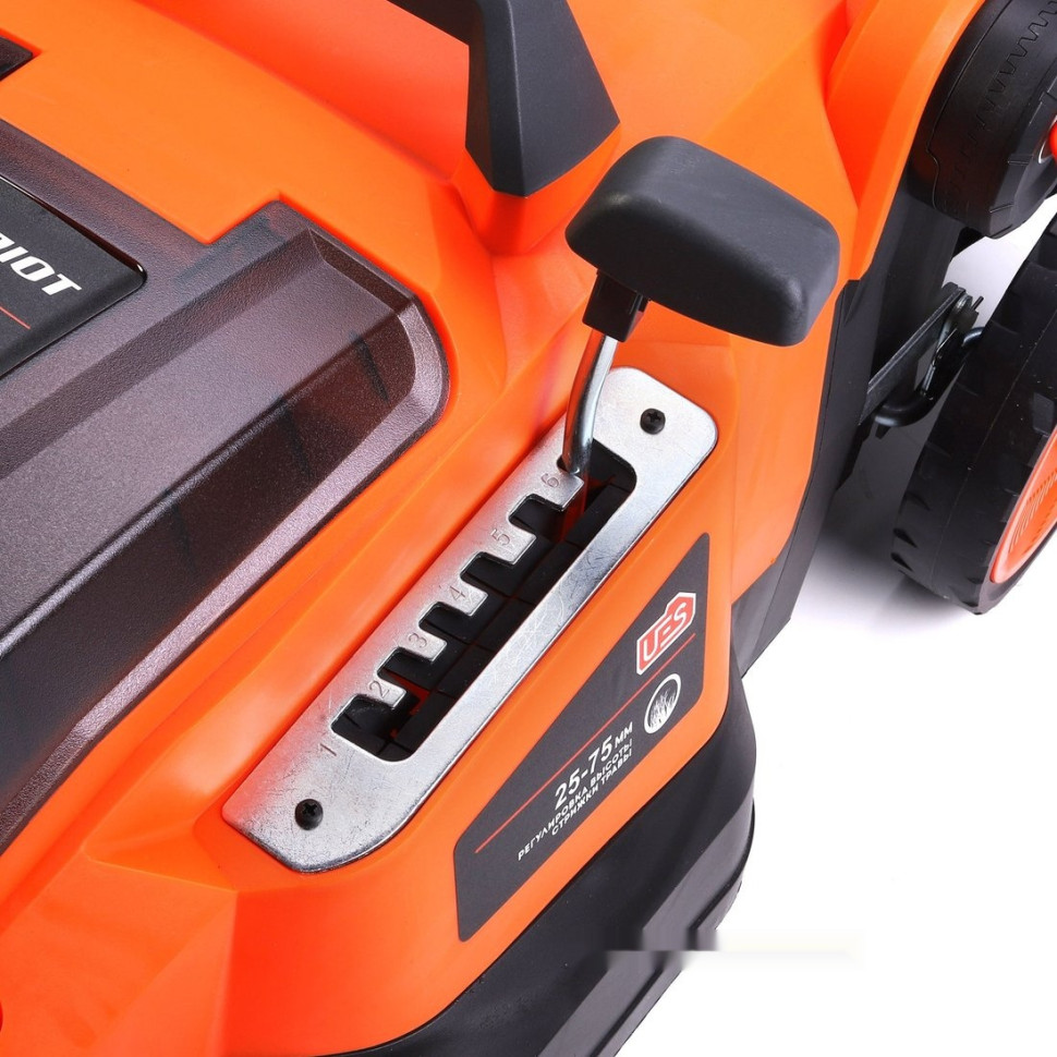 Газонокосилка Patriot CM 430 (без АКБ)