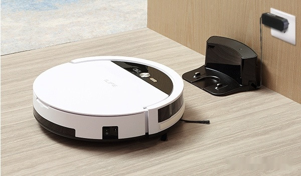 Робот-пылесос iLife V4