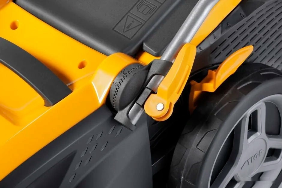 Газонокосилка Stiga SLM 544 AE 294424068/ST1 (без АКБ)