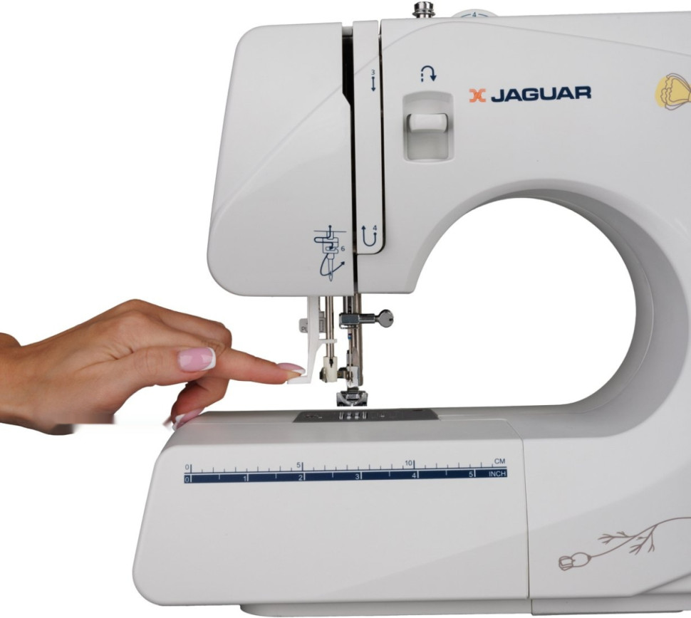 Электромеханическая швейная машина Jaguar FS 8400