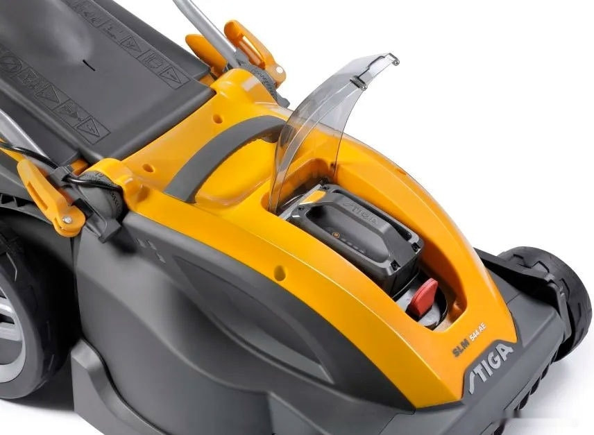Колёсная газонокосилка Stiga SLM 544 AE 294426068/ST1 (c АКБ 5 Ah)