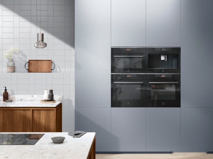 Духовой шкаф Electrolux SteamBoost 800 KOBBS39H