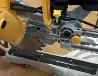 Торцовочная пила Энкор Корвет 8-310С