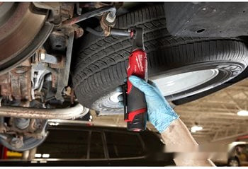 Трещотка Milwaukee M12 FHIR14-0 4933478171 (без АКБ)