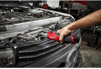 Трещотка Milwaukee M12 FHIR14-0 4933478171 (без АКБ)