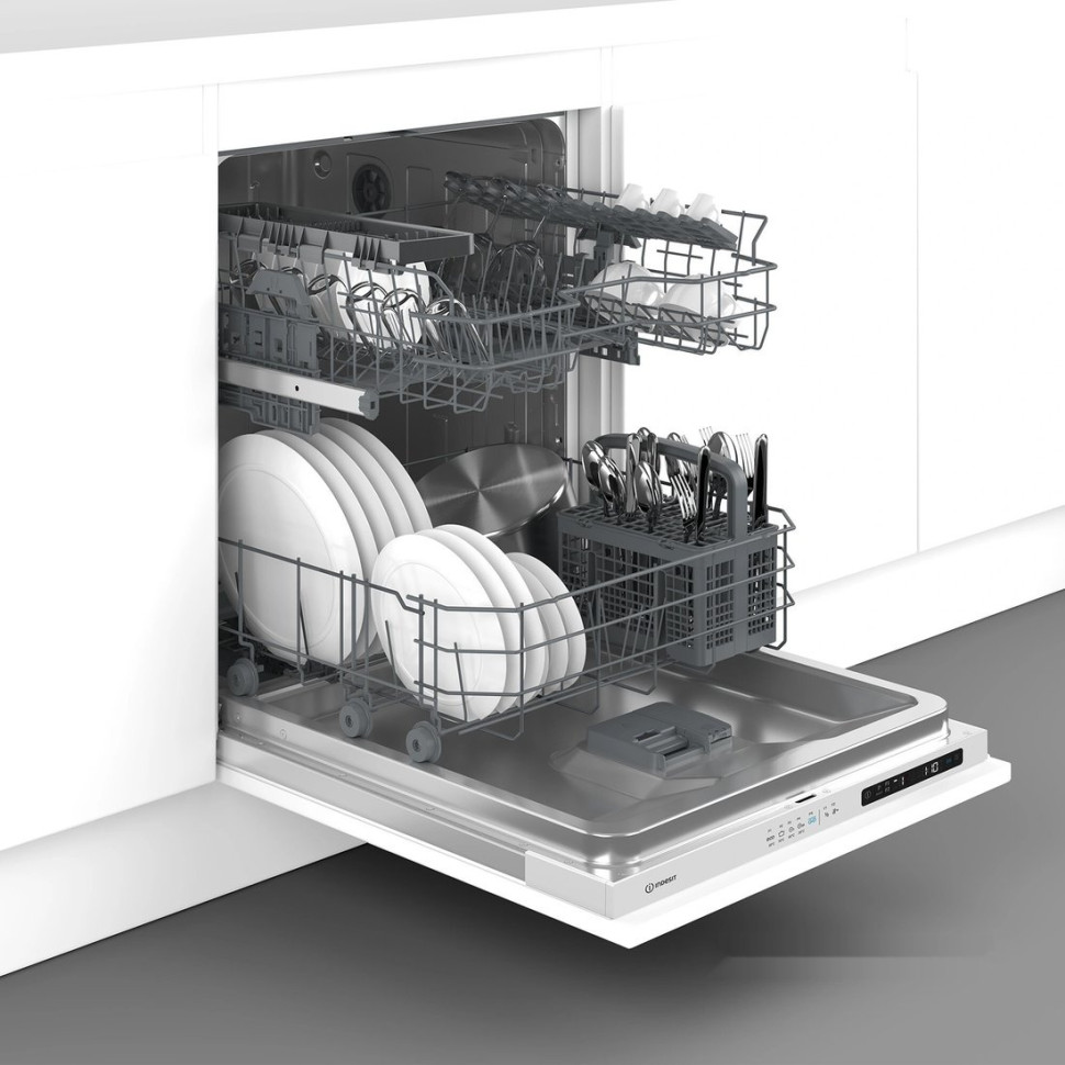 Посудомоечная машина Indesit DI 5C89