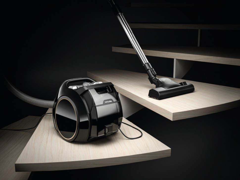 Пылесос Miele Boost CX1 Cat & Dog PowerLine SNCF0