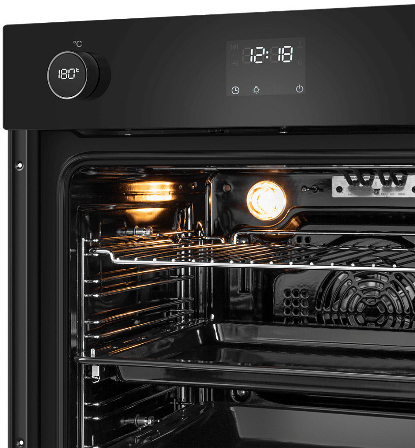 Духовой шкаф Maunfeld EOEM7614B