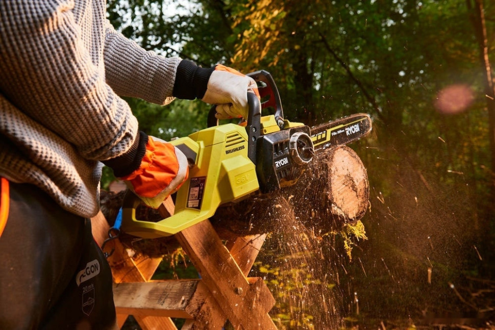 Аккумуляторная пила Ryobi RY36CSX35A-150 (с АКБ 5 Ah)