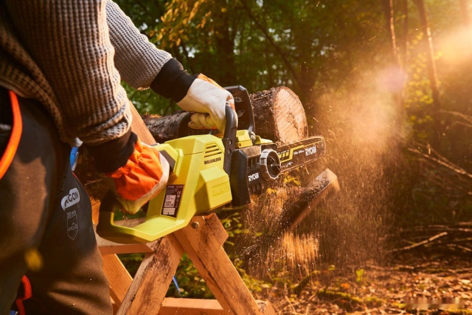 Аккумуляторная пила Ryobi RY36CSX35A-150 (с АКБ 5 Ah)