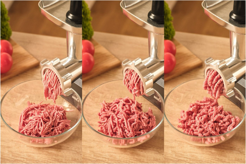 Мясорубка Sencor SMG 7400SS