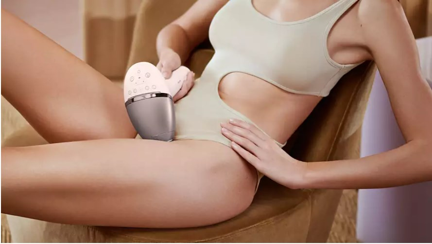 Фотоэпилятор Philips Lumea 9000 BRI958/00
