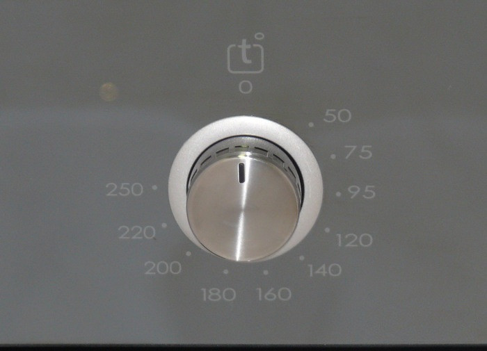 Духовой шкаф Darina 1V5 BDE 111 708 M