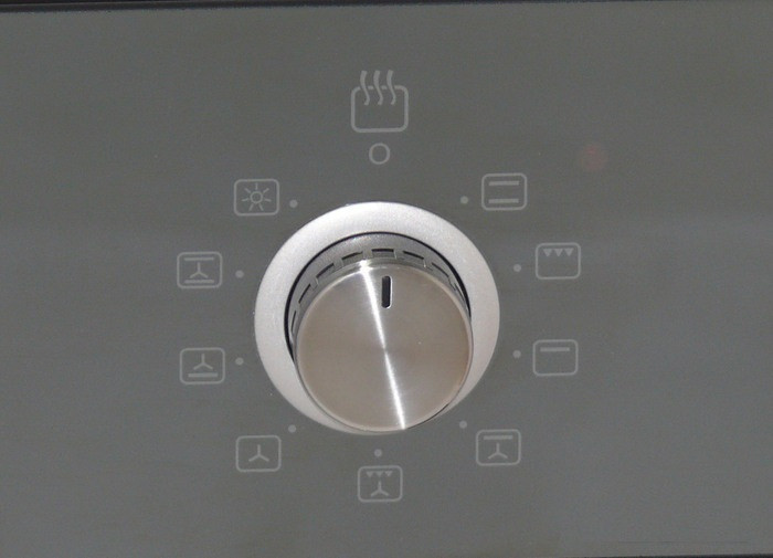 Духовой шкаф Darina 1V5 BDE 111 708 M