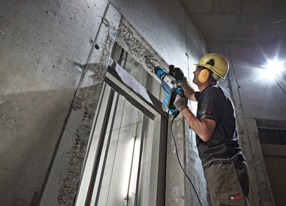 Электрический отбойный молоток Bosch GSH 7 VC