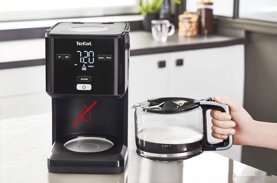 Капельная кофеварка Tefal CM600810