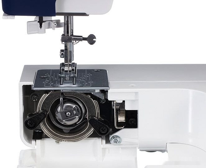 Электромеханическая швейная машина Janome SP903