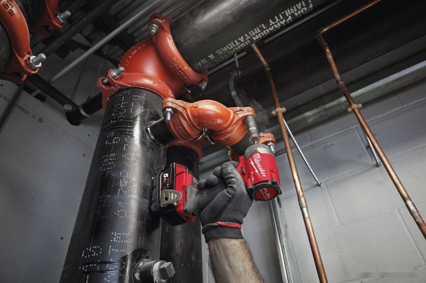 Винтоверт Milwaukee M18 FUEL M18FID3-0X 4933479864 (без АКБ, кейс)