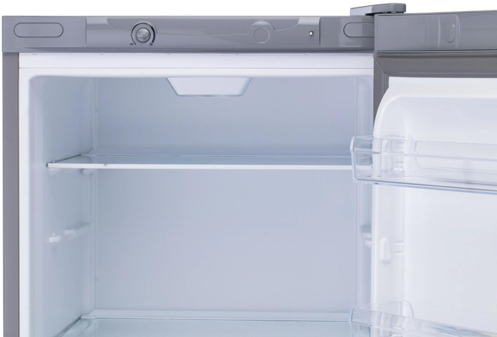 Холодильник с морозильником Indesit DS 3200 G