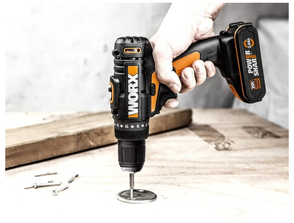 Дрель-шуруповерт Worx WX101.2