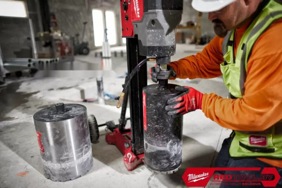 Дрель алмазного сверления Milwaukee DCD350 KIT-122 4933493143