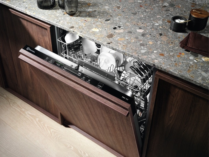 Посудомоечная машина Electrolux EEQ47210L