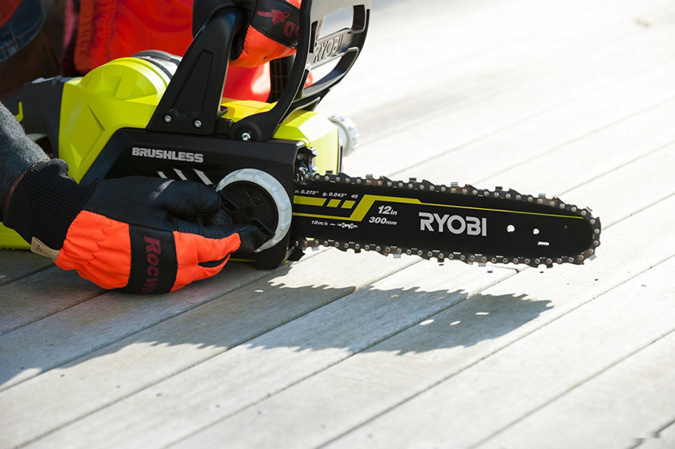 Аккумуляторная пила Ryobi OCS1830