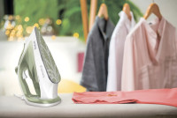 Утюг Tefal Easygliss Eco FV5781E1