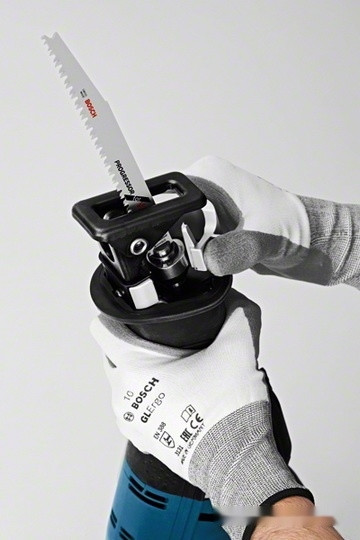 Сабельная пила Bosch GSA 18V-32 Professional [06016A8106]