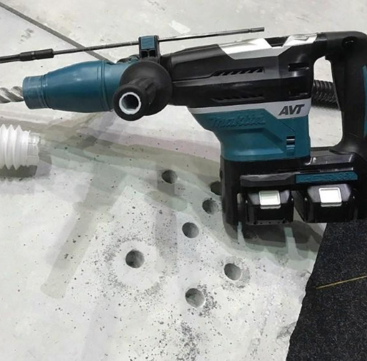 Перфоратор Makita DHR400ZK (без АКБ)