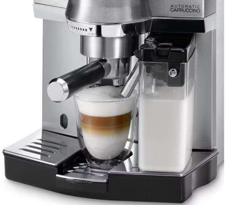 Рожковая кофеварка Delonghi EC 860.M