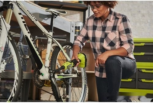 Трещотка Ryobi RRW1814X-0 5133005389 (без АКБ)