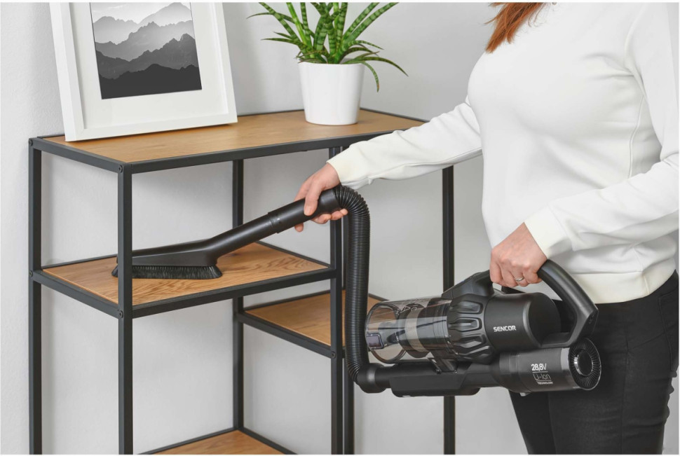 Вертикальный пылесос с влажной уборкой Sencor SVC 9879BK