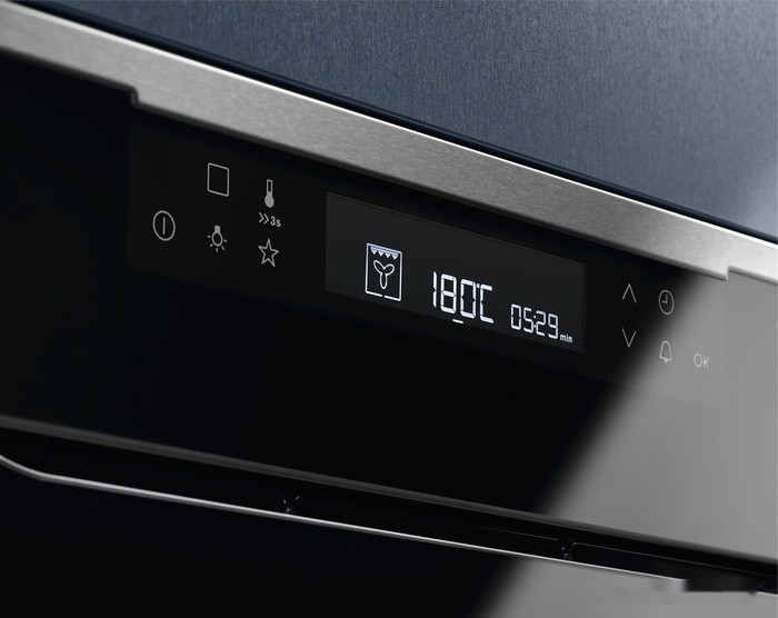 Духовой шкаф Electrolux KOBCS31X