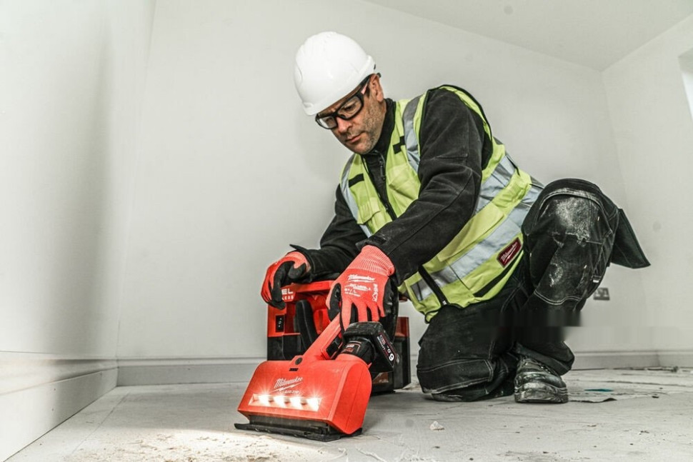 Насадки для пылесосов Milwaukee M12 AIR-TIP M12AUN-0 4932479461 (без АКБ)