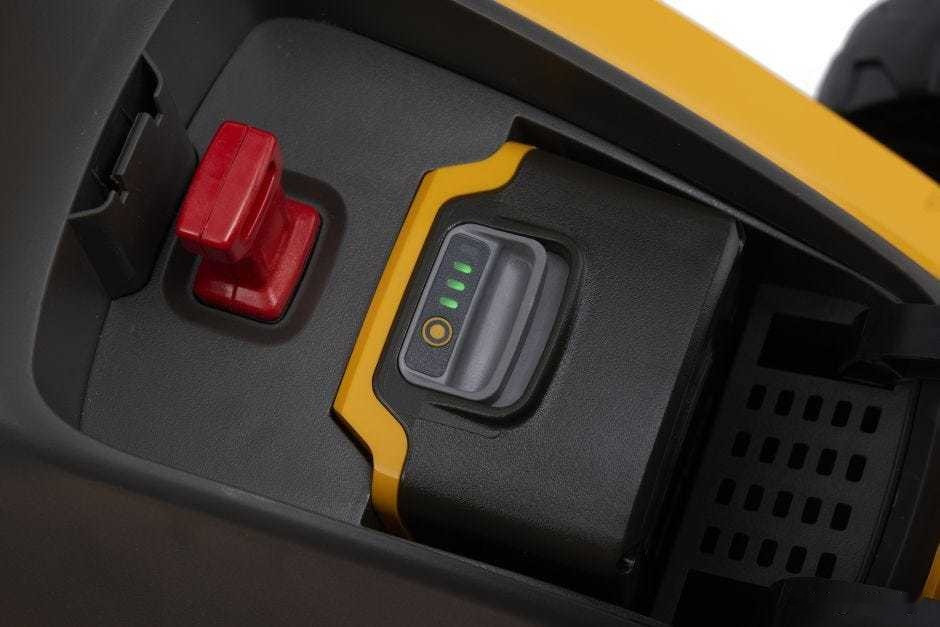 Газонокосилка Stiga Collector 132e Kit 291302068/ST2 (с 1-им АКБ)