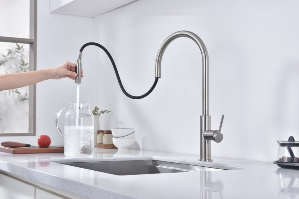 Смеситель Paulmark Senso Se215180-BS (стальной/нержавеющая сталь)