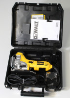 Лобзик DeWALT DW333K